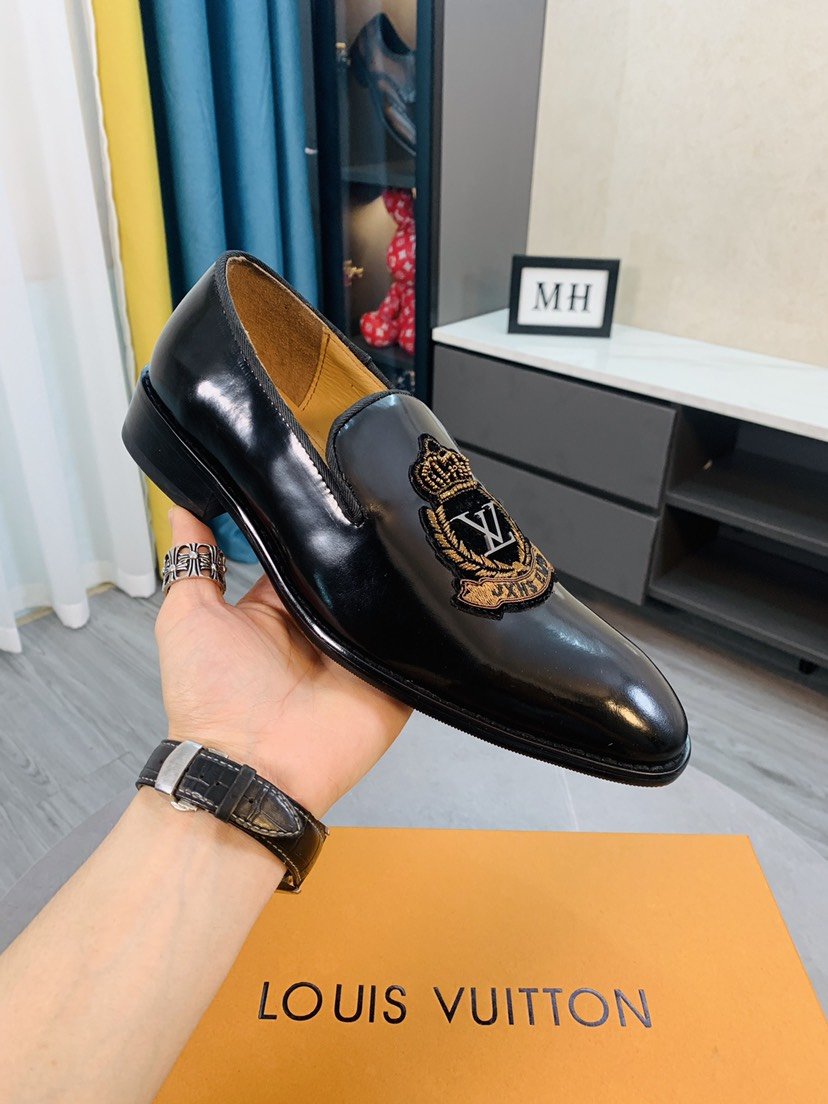 LV Leather Shoes man 013