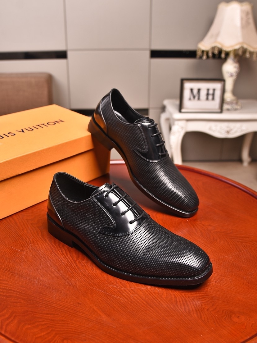 LV Leather Shoes man 039