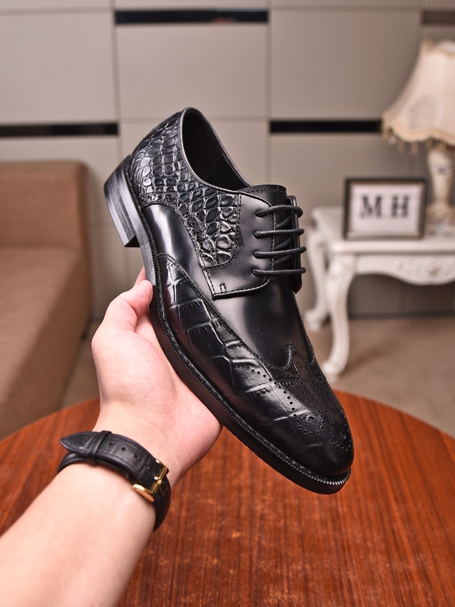 LV Leather Shoes man 043