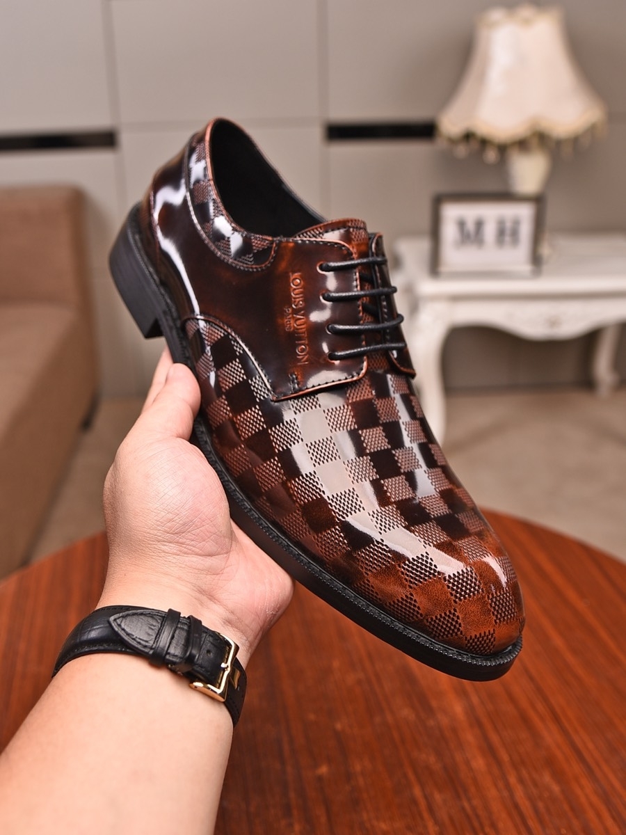 LV Leather Shoes man 058
