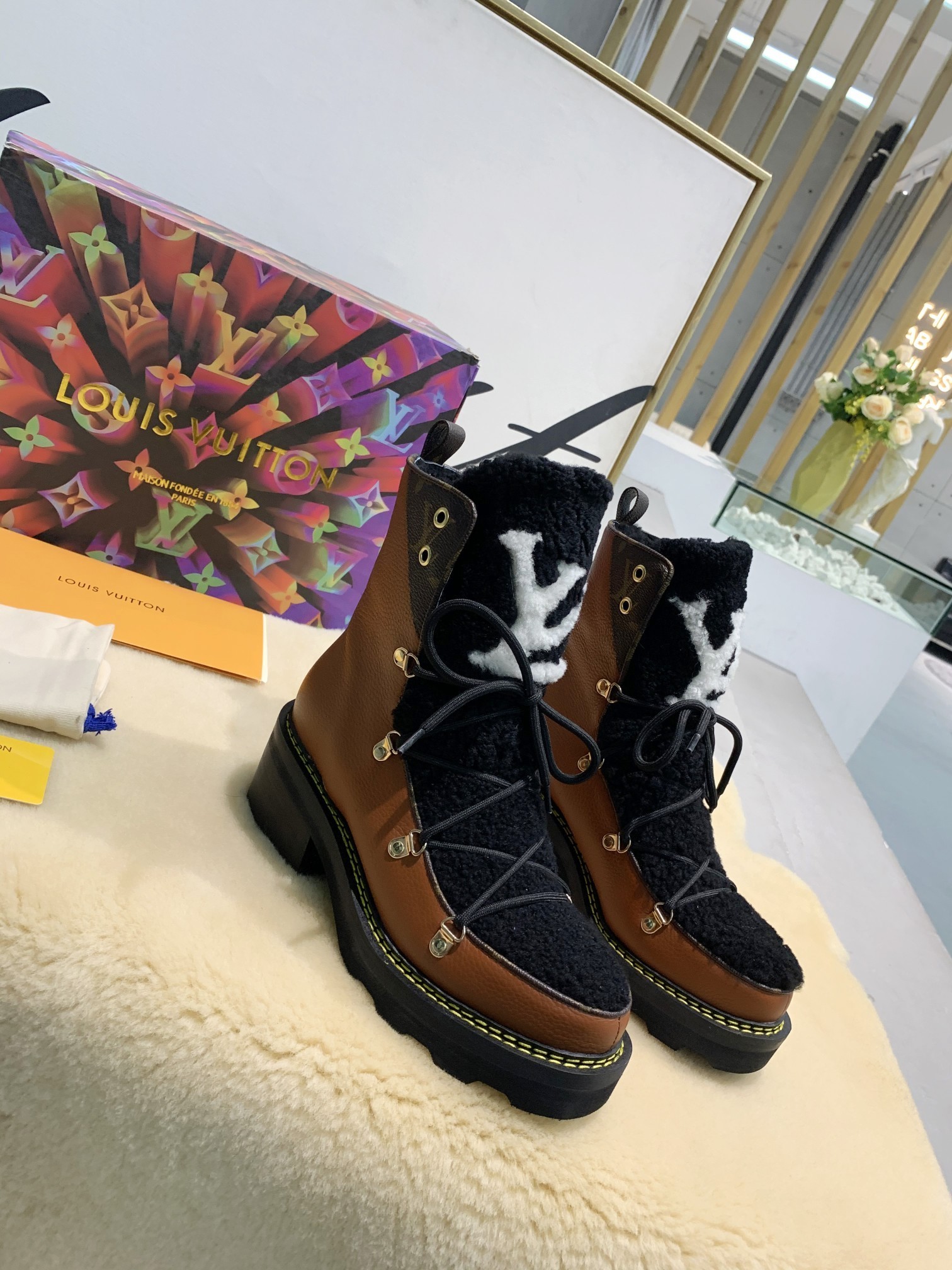 LV Boots woman 003
