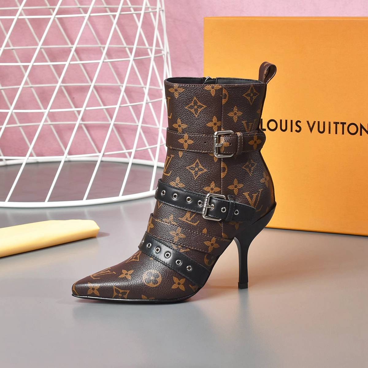 LV Boots woman 047